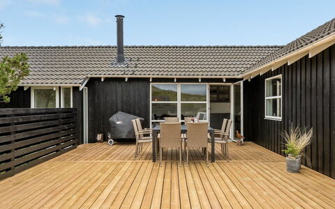 Arvo - from the Sea: Arbuste, Design Urbain, Couverture De Sol, Brique, Appartement, Biens, Brickwork, Balcon, Aménagement Paysager