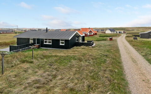 Arni - 150M from the Sea: Maison, Toit, Domicile, Chalet, Cabanon, Batiments Jardin, Siding, Cour, Cabane En Rondins, Cabane