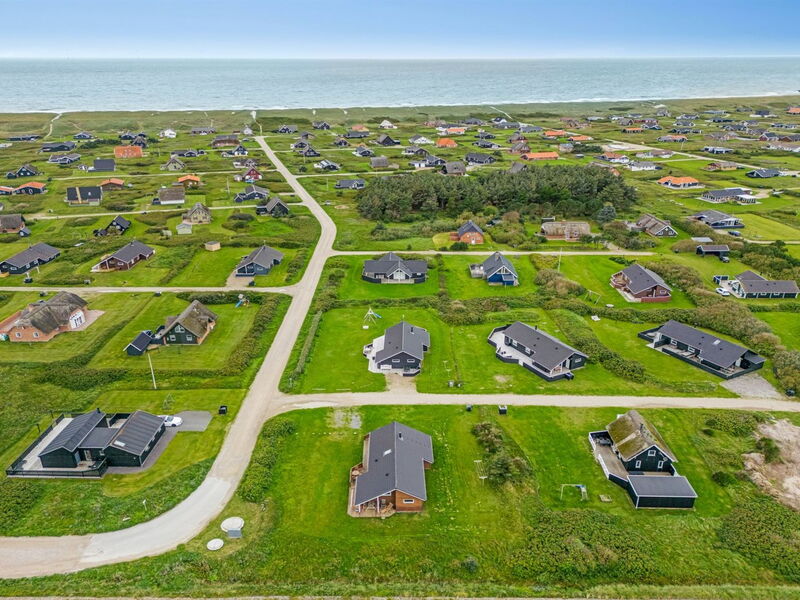 Erland - 500M from the Sea