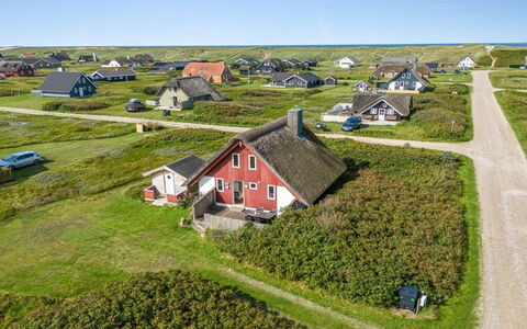 Iines - 200M from the Sea: Paysage, Plaine, Écorégion, Prairie, Lot Terre, Zone Rurale, Champ, Chalet, Village, Prairie
