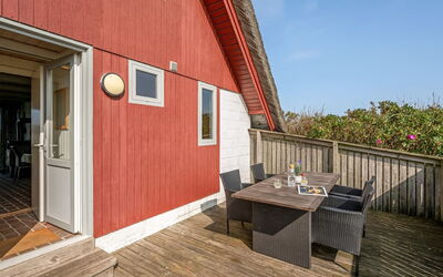 Iines - 200M from the Sea
