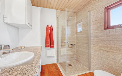 Viveka - 500M from the Sea