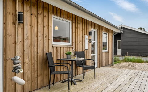 Gyrial - 950M from the Sea: Maison, Toit, Domicile, Chalet, Cabanon, Batiments Jardin, Siding, Cour, Cabane En Rondins, Cabane