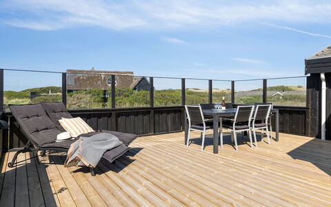 Dijana - 150M from the Sea: Bois, Toit, Architecture, Domicile, Maison, Chalet, Siding, Dur, Pente, Biens