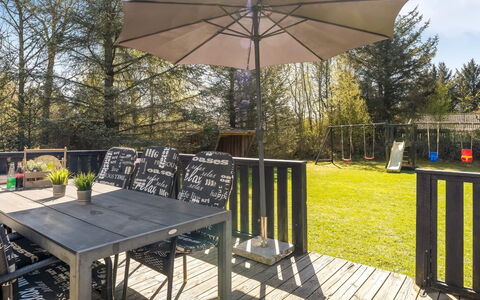 Gustina - 1.2Km from the Sea: Maison, Domicile, Porte, Toit, Chalet, Biens, Jardin, Ombre, Siding, Cour