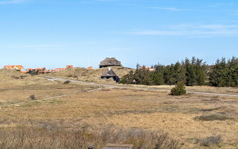 Aline - 1Km from the Sea