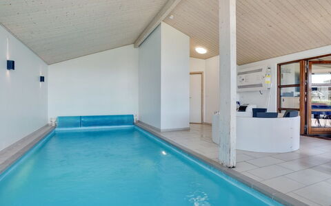 Niela - 800M from the Sea: Piscine, Mobilier De Jardin, Meubles, Recours, Dalle, Eco Hôtel, Ombre, Chaise, Loisir, Biens
