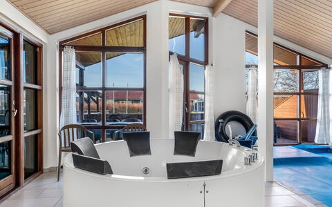 Niela - 800M from the Sea: Piscine, Mobilier De Jardin, Meubles, Recours, Dalle, Eco Hôtel, Ombre, Chaise, Loisir, Biens
