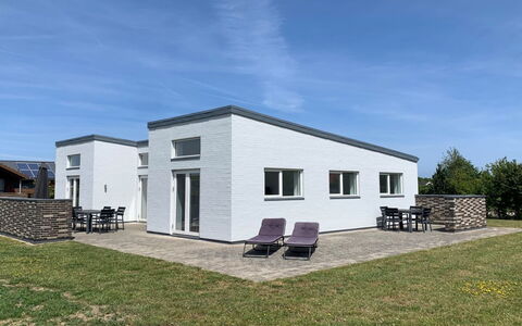 Hvenild - 800M from the Sea: Toit, Domicile, Chalet, Siding, Ombre, Ferme, Biens, Allée, Batiments Jardin, Cour