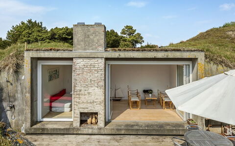 Dordi - 300M from the Sea: Piscine, Mobilier De Jardin, Meubles, Recours, Dalle, Eco Hôtel, Ombre, Chaise, Loisir, Biens