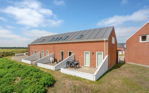 Fotij - 2.3Km from the Sea: Toit, Lot Terre, Biens, Brickwork, Brique, Ferme, Cour, Daylighting, Siding