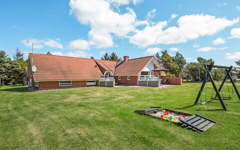 Swening - 2.1Km from the Sea: Herbe, Maison, Lot Terre, Domicile, Pelouse, Chalet, Biens, Ferme, Jardin, Ombre