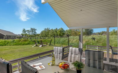 Domna - 800M from the Sea