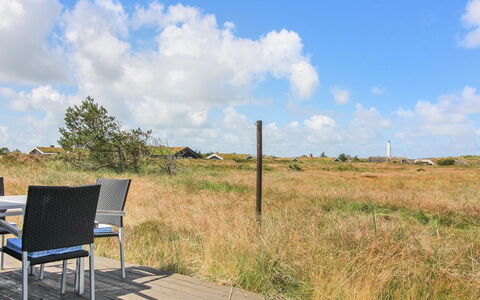 Edyta - 400M from the Sea: Herbe, Maison, Toit, Domicile, Chalet, Arbuste, Lot Terre, Zone Rurale, Ferme, Couverture De Sol