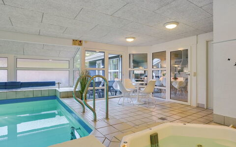 Elika - 900M to the Fjord: Toit, Lot Terre, Chalet, Domicile, Zone Rurale, Cabanon, Siding, Batiments Jardin, Cabane En Rondins, Cabane