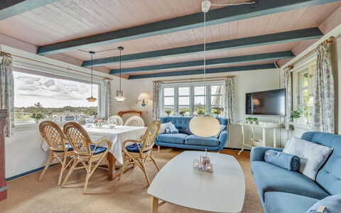 Annika - from the Sea: Chalet, Cabanon, Cabane, Ferme, Prairie, Cabane, Grange, Cabane En Rondins, Batiments Jardin
