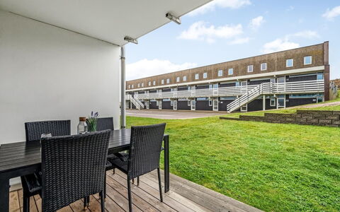Anastasia - 200M from the Sea: Herbe, Maison, Toit, Domicile, Chalet, Arbuste, Lot Terre, Zone Rurale, Ferme, Couverture De Sol