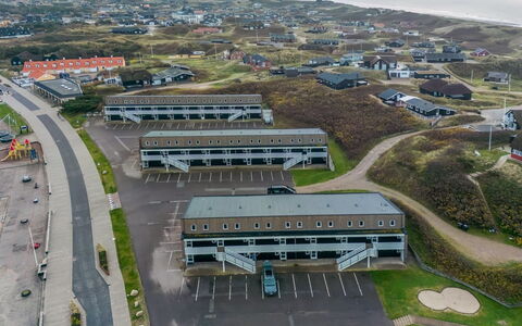 Anastasia - 200M from the Sea: Herbe, Maison, Toit, Domicile, Chalet, Arbuste, Lot Terre, Zone Rurale, Ferme, Couverture De Sol