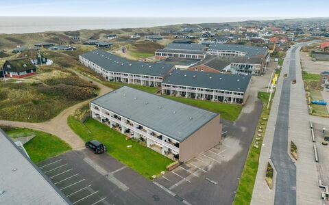 Anastasia - 200M from the Sea: Herbe, Maison, Toit, Domicile, Chalet, Arbuste, Lot Terre, Zone Rurale, Ferme, Couverture De Sol