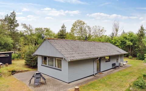 Marta - 1.5Km from the Sea: Maison, Toit, Domicile, Chalet, Cabanon, Batiments Jardin, Siding, Cour, Cabane En Rondins, Cabane