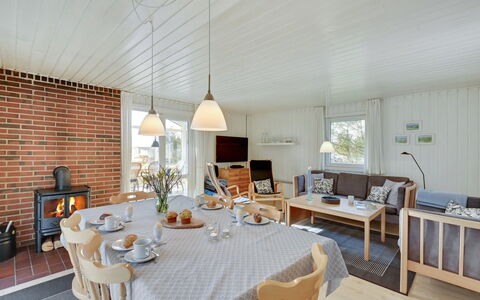 Shalez - from the Sea: Maison, Toit, Domicile, Chalet, Cabanon, Batiments Jardin, Siding, Cour, Cabane En Rondins, Cabane