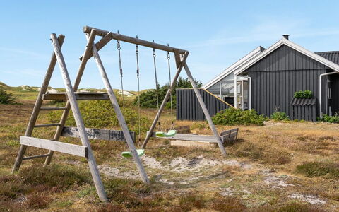 Anthonette - from the Sea: Chalet, Cabanon, Cabane, Ferme, Prairie, Cabane, Grange, Cabane En Rondins, Batiments Jardin