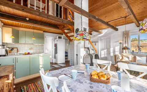 Trugot - 450M to the Fjord: Chalet, Domicile, Maison, Toit, Porche, Biens, Siding, Batiments Jardin, Ferme, Cour