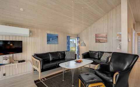 Zaga - from the Sea: Bois, Domicile, Chalet, Plafond, Dur, Salon, Gelé, L'Hiver, Planche, Cabane En Rondins