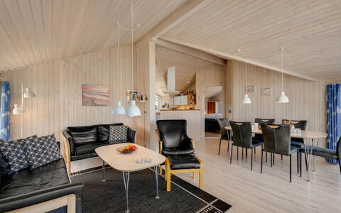 Zaga - from the Sea: Bois, Plafond, Design Intérieur, Meubles, Pièce, Domicile, Salon, Luminaire, Table Cuisine Et Salle A Manger, Chaise