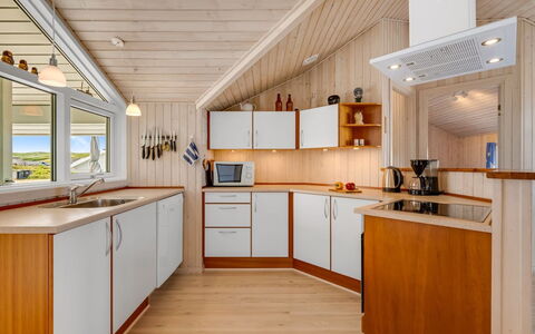 Zaga - from the Sea: Bois, Design Intérieur, Plafond, Sol, Sol, Domicile, Cuisine, Pièce, Cabinetry, Luminaire