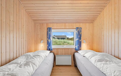 Zaga - from the Sea: Bleu, Bois, Chambre, Literie, Lit, Planche, Dur, Cadre De Lit, Drap De Lit, Tache De Bois