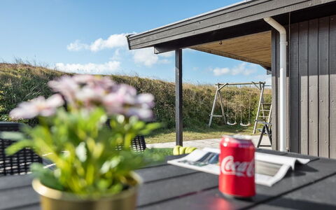 Aiske - from the Sea: Toit, Lot Terre, Chalet, Domicile, Zone Rurale, Cabanon, Siding, Batiments Jardin, Cabane En Rondins, Cabane