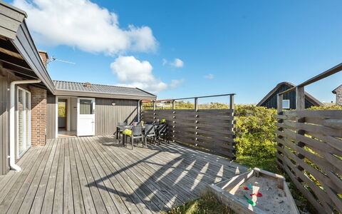 Aiske - from the Sea: Toit, Lot Terre, Chalet, Domicile, Zone Rurale, Cabanon, Siding, Batiments Jardin, Cabane En Rondins, Cabane