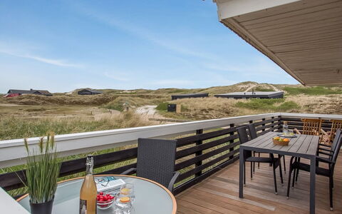 Ozeana - from the Sea: Arbuste, Design Urbain, Couverture De Sol, Brique, Appartement, Biens, Brickwork, Balcon, Aménagement Paysager