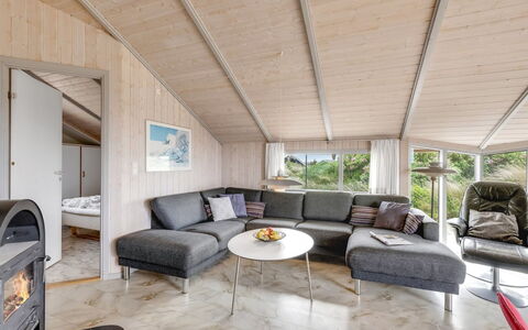 Tuure - from the Sea: Chalet, Cabanon, Cabane, Ferme, Prairie, Cabane, Grange, Cabane En Rondins, Batiments Jardin