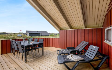Tuure - from the Sea: Chalet, Cabanon, Cabane, Ferme, Prairie, Cabane, Grange, Cabane En Rondins, Batiments Jardin