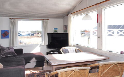 Annelotte - from the Sea: Meubles, Bois, Design Intérieur, Sol, Plafond, Sol, Domicile, Porte, Chaise, Salon