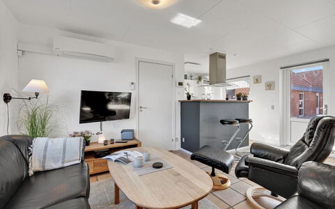 Teresia - 600M from the Sea: Chalet, Cabanon, Cabane, Ferme, Prairie, Cabane, Grange, Cabane En Rondins, Batiments Jardin