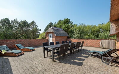 Jorkin - 1.8Km from the Sea