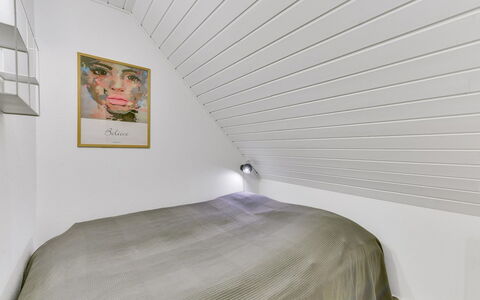 Matrona - 750M from the Sea: Maison, Domicile, Zone Résidentielle, Toit, Chalet, Lot Terre, Biens, Cour, Jardin, Siding