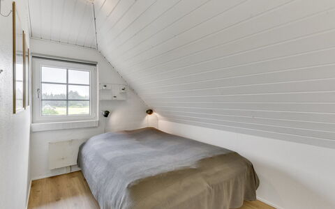 Matrona - 750M from the Sea: Maison, Domicile, Zone Résidentielle, Toit, Chalet, Lot Terre, Biens, Cour, Jardin, Siding