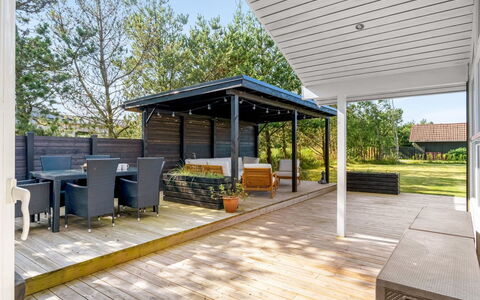 Ansfried - 900M from the Sea: Chalet, Cabanon, Cabane, Ferme, Prairie, Cabane, Grange, Cabane En Rondins, Batiments Jardin