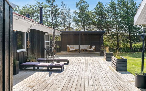 Ansfried - 900M from the Sea: Chalet, Cabanon, Cabane, Ferme, Prairie, Cabane, Grange, Cabane En Rondins, Batiments Jardin