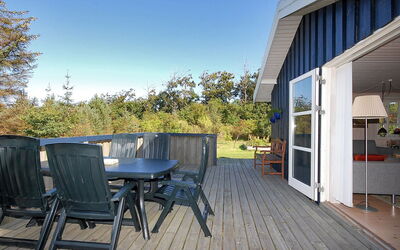 Tomke - 1.7Km from the Sea