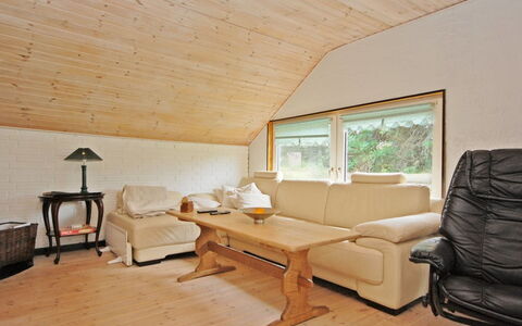 Tajo - 1Km from the Sea: Piscine, Mobilier De Jardin, Meubles, Recours, Dalle, Eco Hôtel, Ombre, Chaise, Loisir, Biens