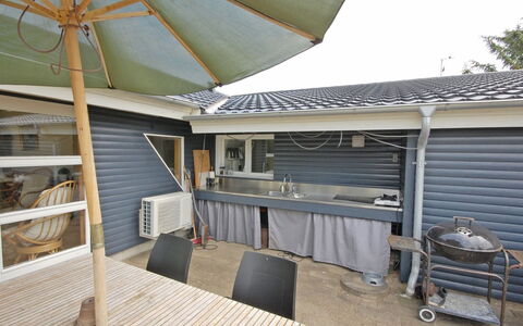 Tajo - 1Km from the Sea: Piscine, Mobilier De Jardin, Meubles, Recours, Dalle, Eco Hôtel, Ombre, Chaise, Loisir, Biens