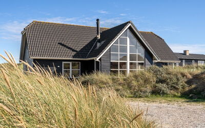 Maren - 150M from the Sea