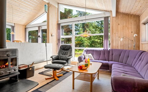 Anneke - 2Km from the Sea: Design Intérieur, Bois, Meubles, Sol, Salon, Plafond, Sol, Pièce, Canapé, Domicile