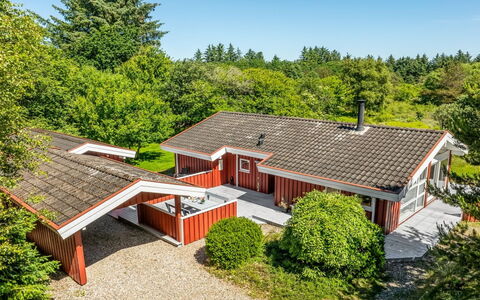 Anneke - 2Km from the Sea: Architecture, Toit, Domicile, Composite, Daylighting, Siding, Allée