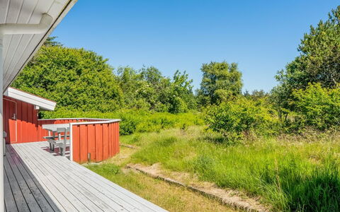 Anneke - 2Km from the Sea: Architecture, Toit, Domicile, Composite, Daylighting, Siding, Allée